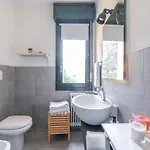 Guesthost - Residential Flat With Balconyparma Residential Con Balcone Parma